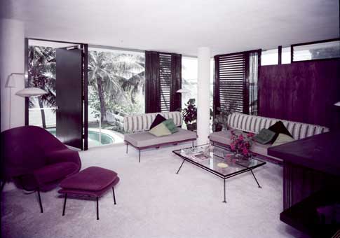 Rufus Nims’ Adler guest cottage (Hibiscus House) is a modernist restructuring of the functional Florida vernacular logic of raising living areas above the ground, in order to avoid bugs and achieve better views and breezes. The house is a single-floor pavilion, wrapped in an innovative system of louvered glass and wood panels that light and ventilate the ceiling and floor. Nims designed and built all the furniture in the house. Hibiscus House, 1952. Rufus Nims, architect. Rudi Rada, photographer. Rada Collection, Museum of Miami