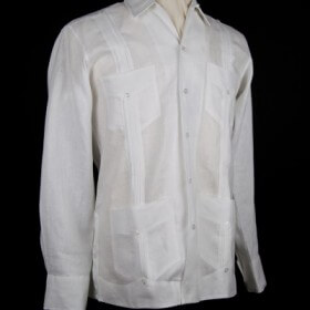 Learn about the characteristics that contribute to the shirt's distinctive look.